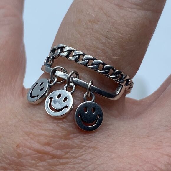 Sterling Smile Charm Ring 925 Silver - Picture 5 of 5